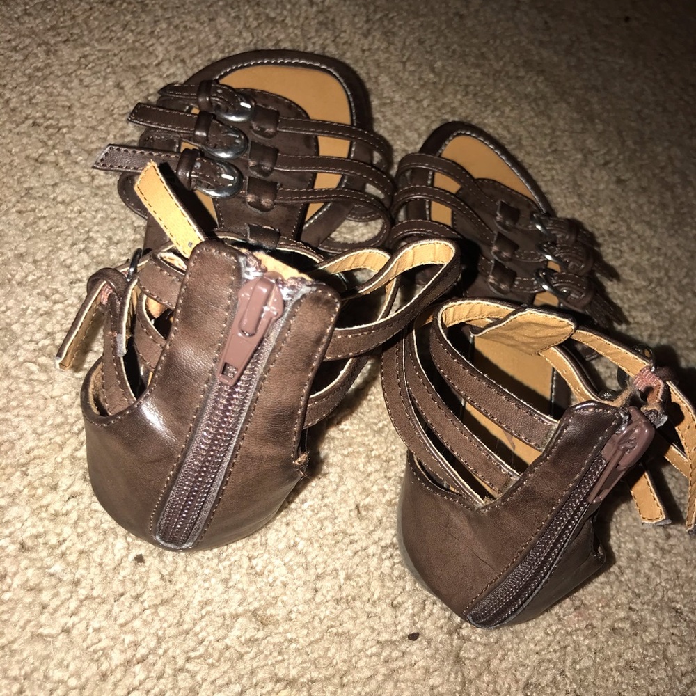 sandals - Picture 2 of 2